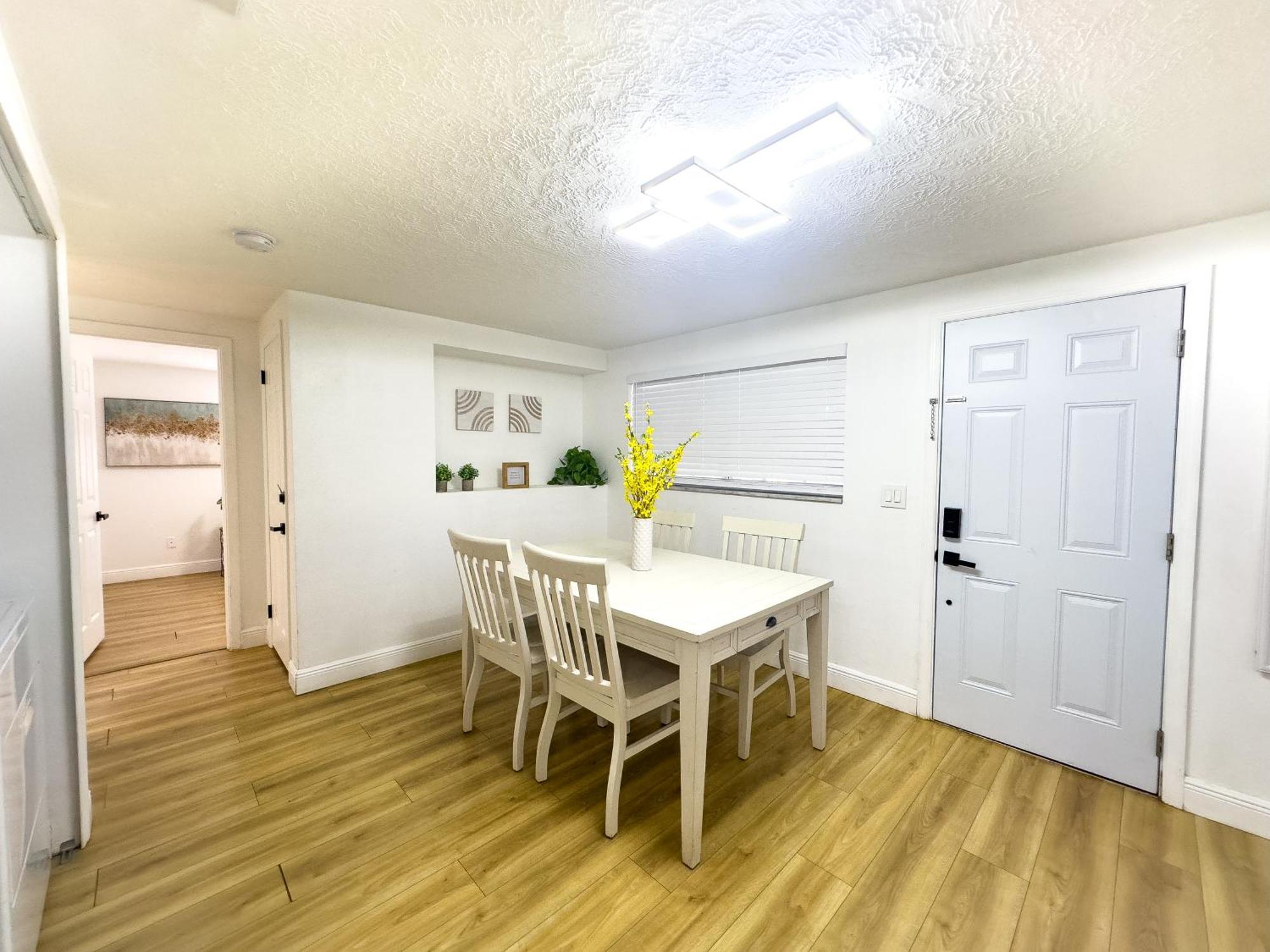 Beautiful And Relaxing 3 Bedrooms 2 Kings Beds Tampa Zewnętrze zdjęcie